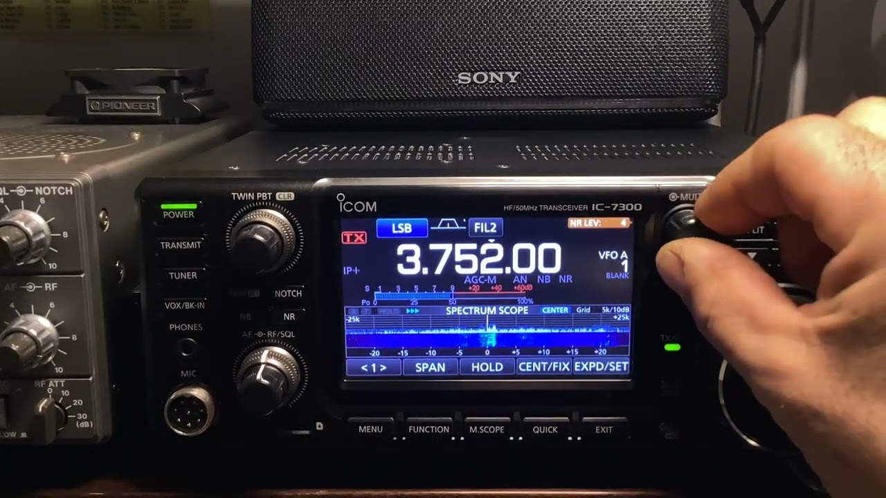 EURO 🇪🇺QSO animé par HB9HFL🇨🇭Op Giovanni - Rx Lionel SWL 🎧F-80737🇫🇷 8️⃣8️⃣😘🤝7️⃣3️⃣ 12-12-2025