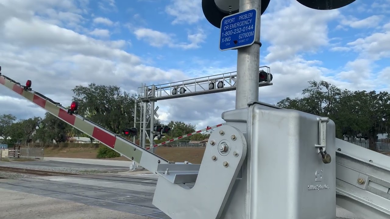 2026 01 03g Amtrak 41 Floridian arrive Sebring FL