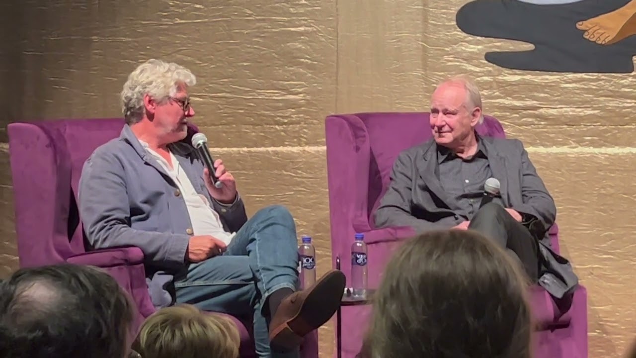 Stellan Skarsgård intervjuas kring Hans Alfredsons 