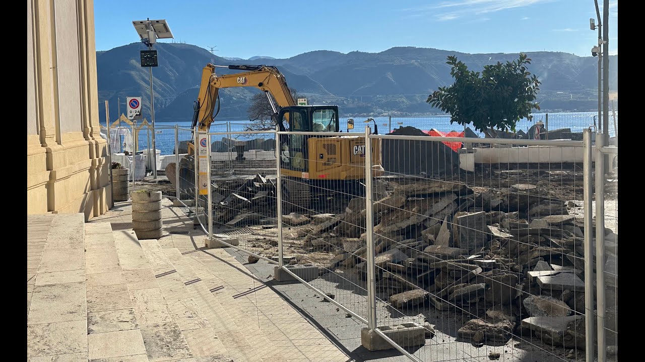 Torre Faro, il cantiere si allarga in via Cariddi. La strada rimarr&agrave; chiusa fino ad aprile