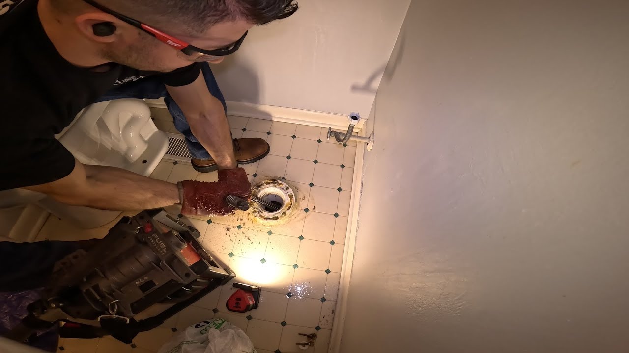 Handyman Gets Snake Stuck In Main Drain