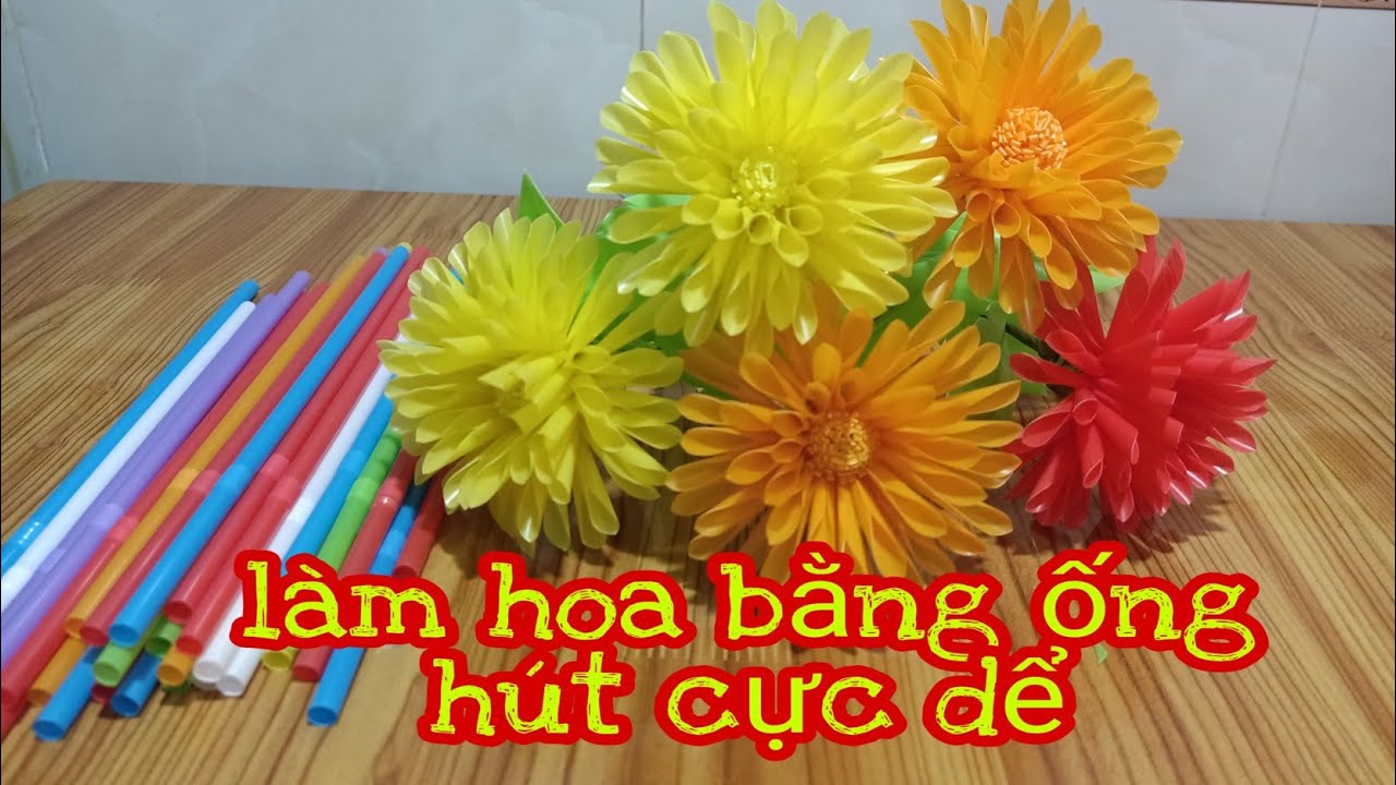 Làm hoa bằng ống hút cực dể