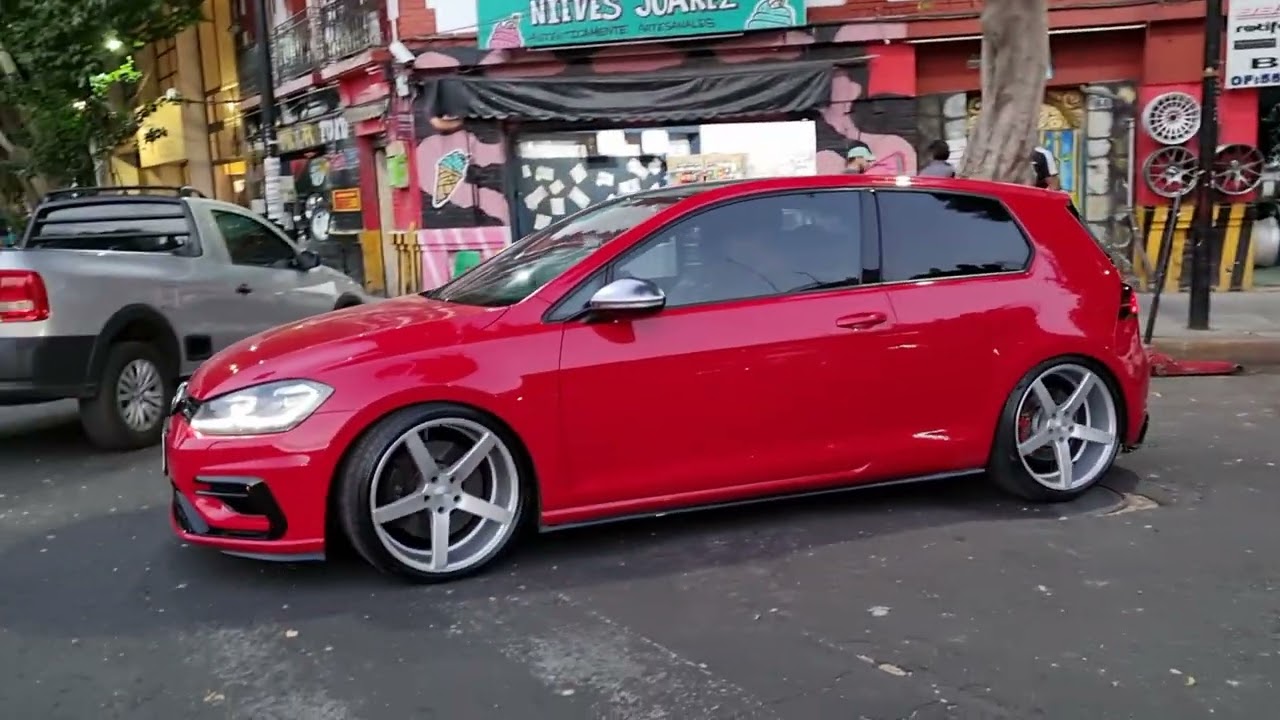 nos quedo incre&iacute;ble esta golf r con rines @VossenWheels