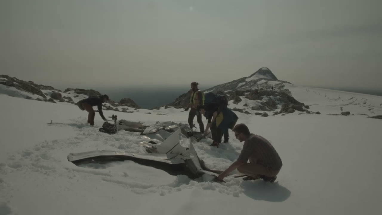 CRASH SITE ON THE GLACIER