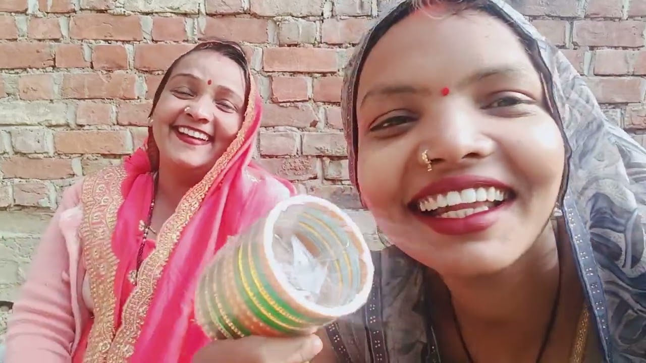 रीता दीदी हमारे लिए क्या लेकर आए हैं दोस्तों#रितुऑफिशल@सूरज जौनपुरी