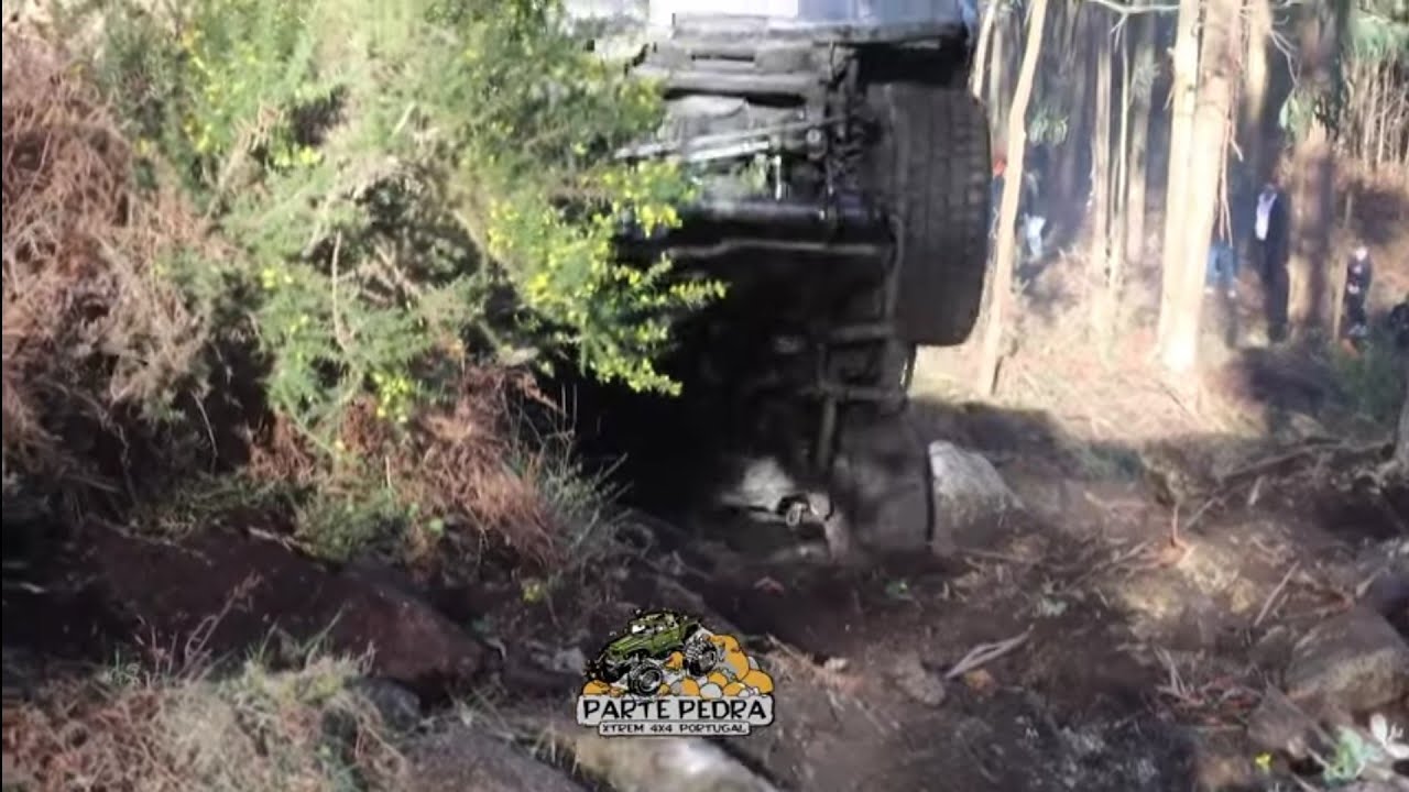 Parte pedra 4x4 em segundo passeio comissão festas santo Estevão 2026 Lousada do aço 2 de 5