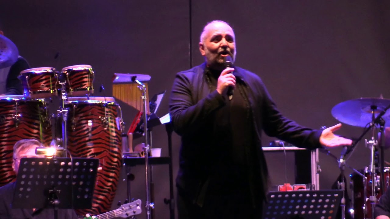 Daniel Iordachioaie - Ma-ntorc la tine iar si iar, mare albastra