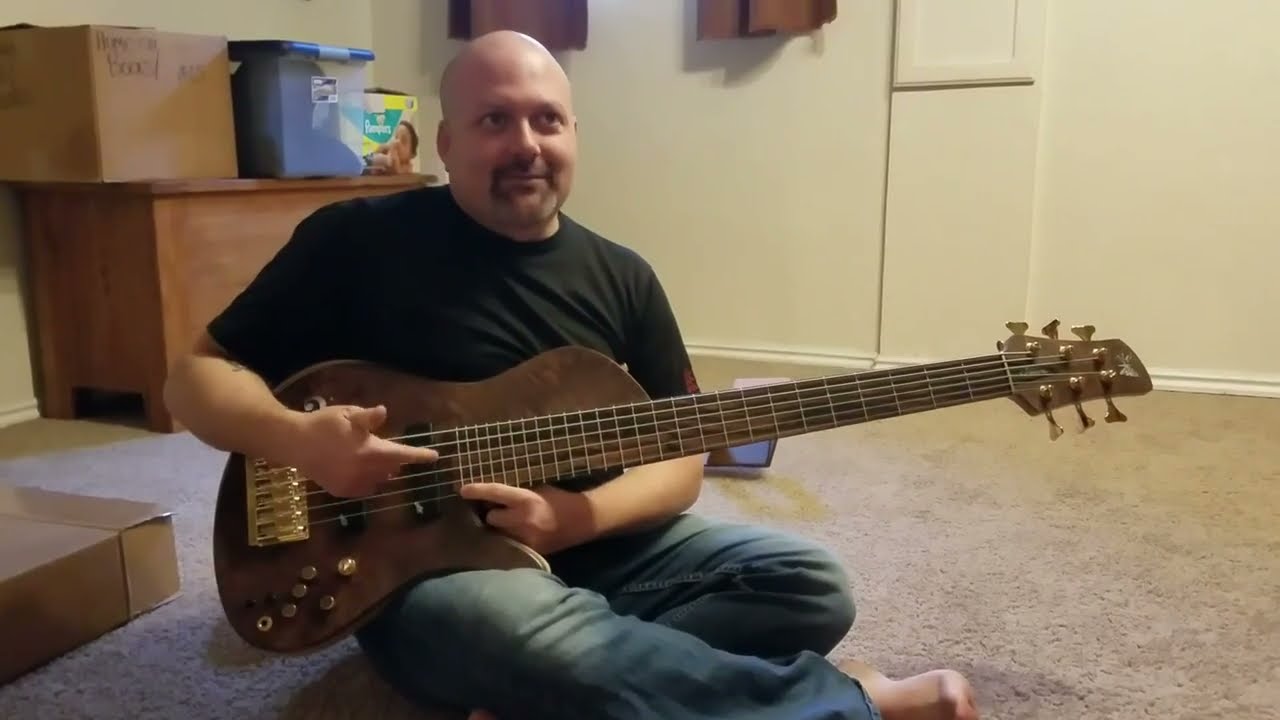 Fodera custom emperor ii unboxing!!