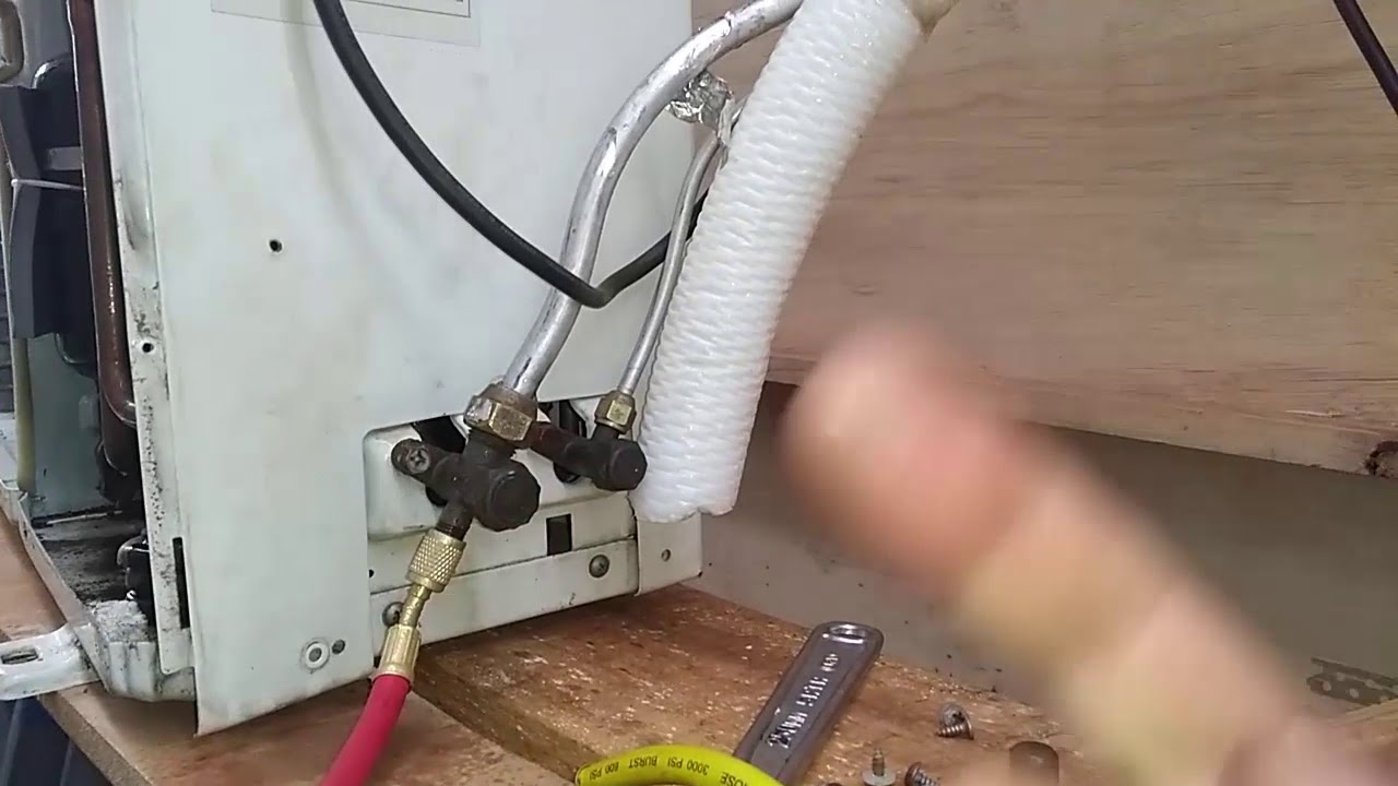 PINGANDO AGUA Ar Condicionado SAIBA Como Resolver PASSO A PASSO SIMPLES