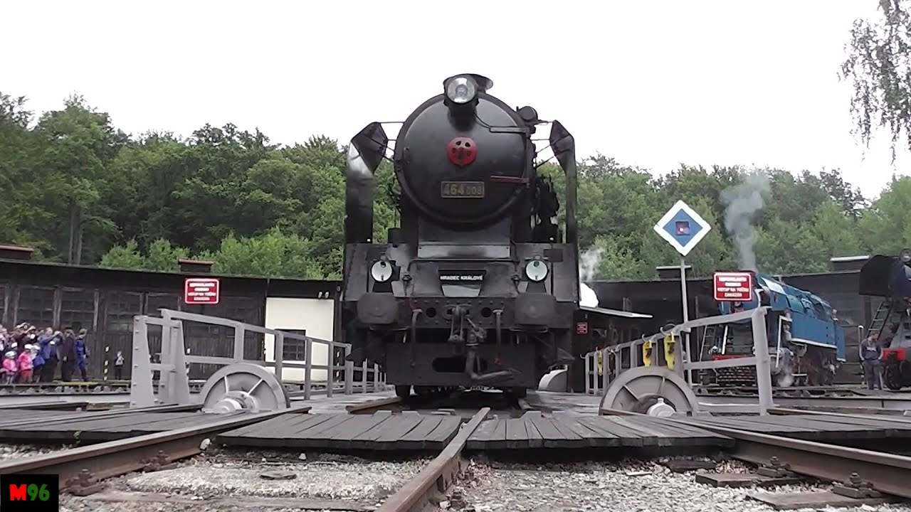Setkání parních lokomotiv Lužná u Rakovníka (přehlídka na točně) - 21.6.2014