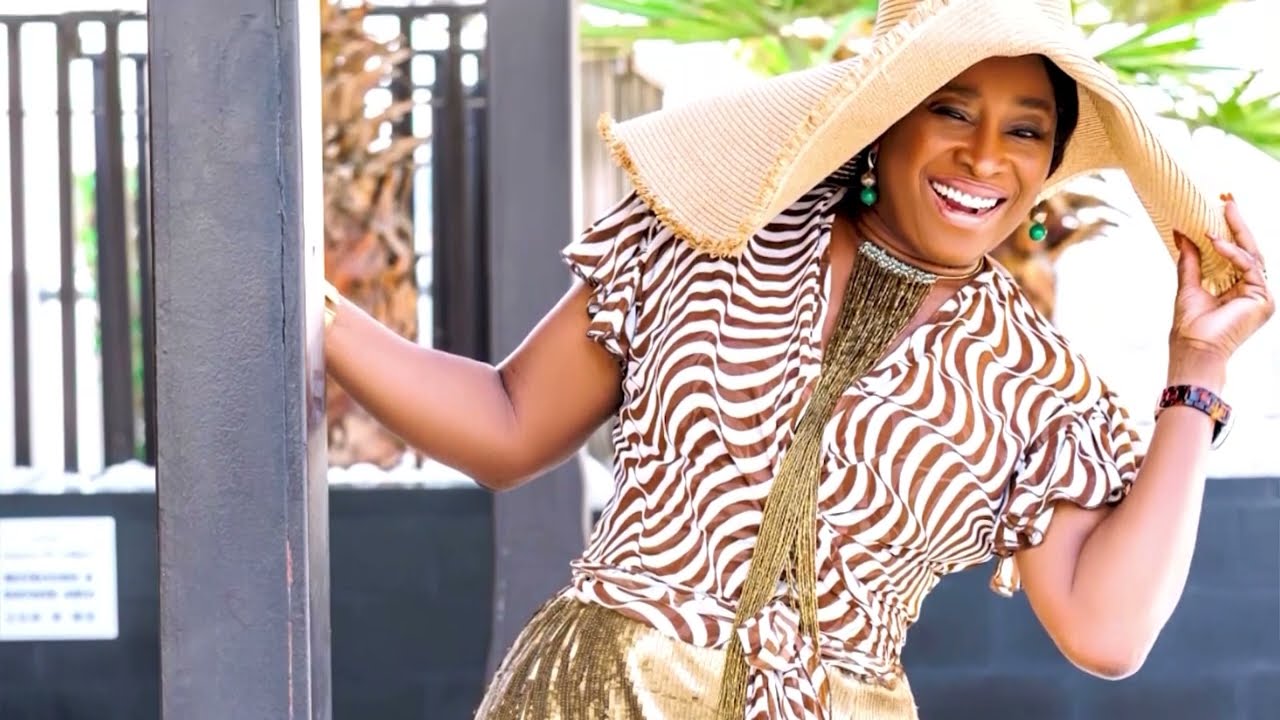What Qualities Do Mature Women Seek in a Partner | NTA 