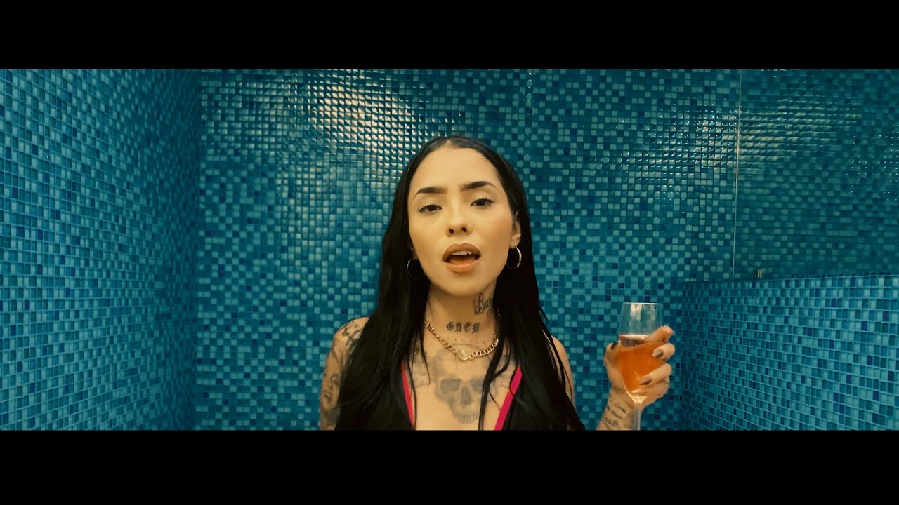 ESENCIA / ANDO TOP (video oficial)