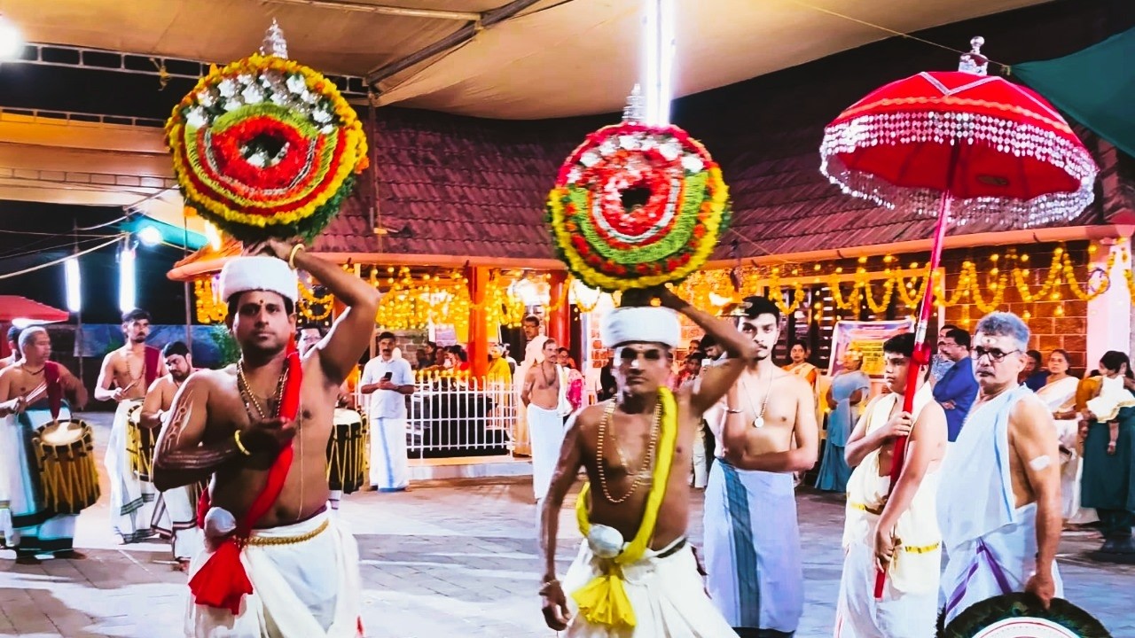 Thidambu Nritham || Temples of Kerala || ശ്രീ കീർത്തിമംഗലം വാസുദേവ ക്ഷേത്രം