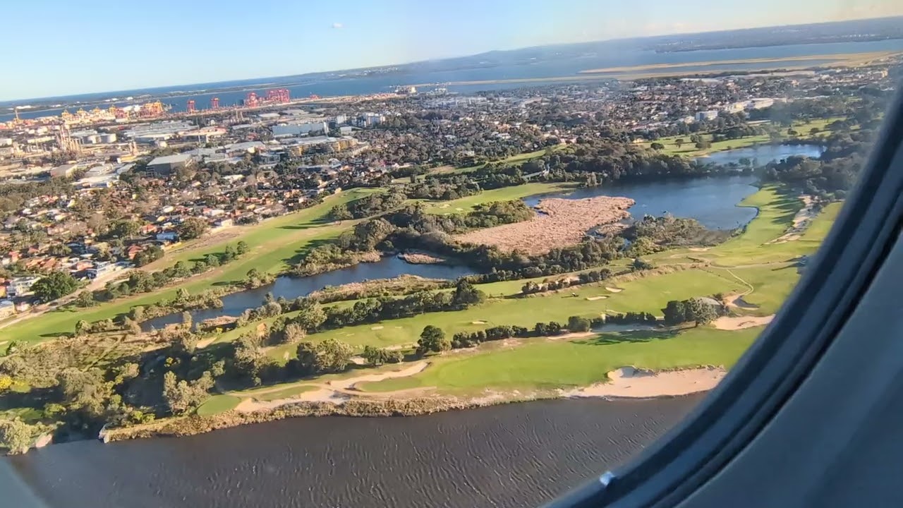 Landing at Sydney International Airport (28th August 2025)
