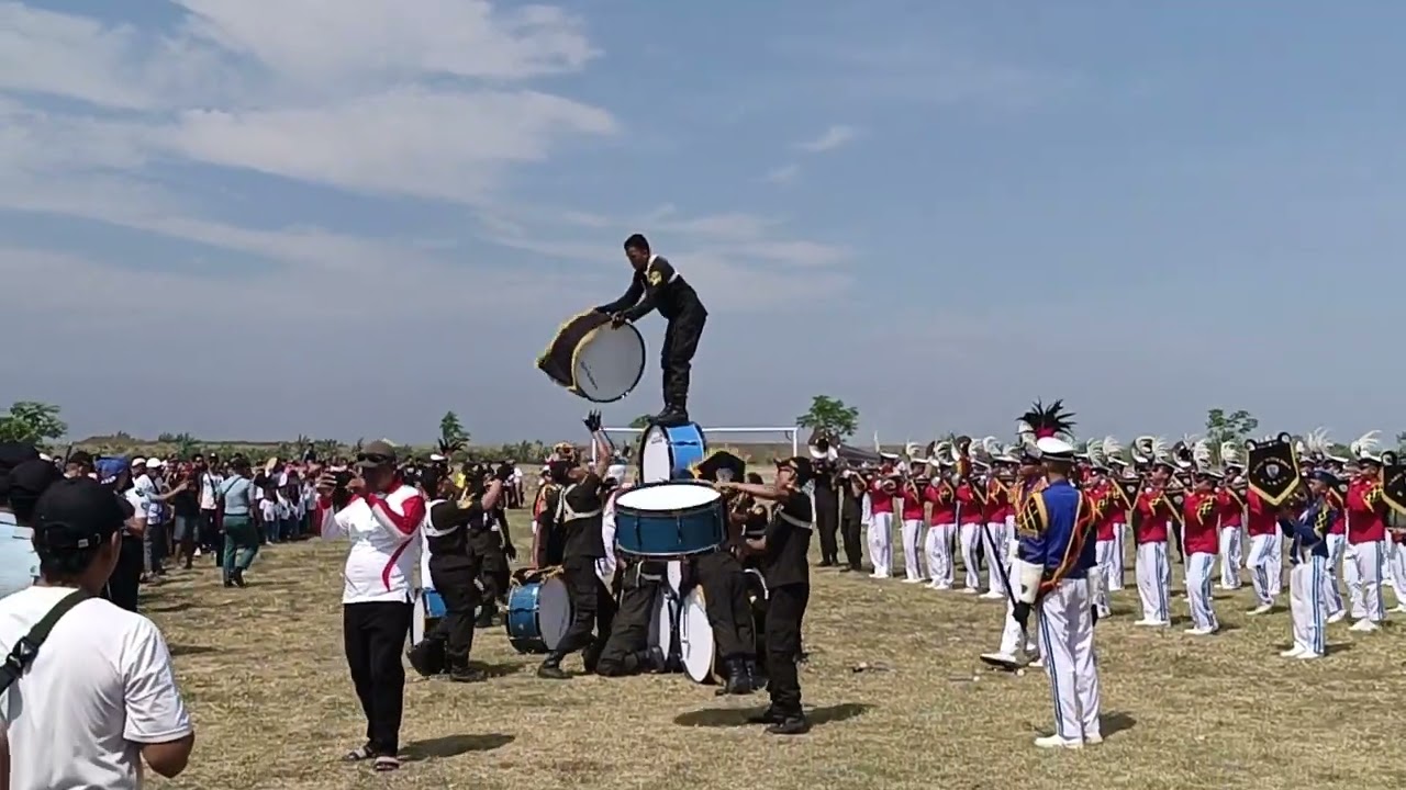 Pertunjukan Marching Band di Desa Jleper Mijen Demak #videoviral #marchingband 