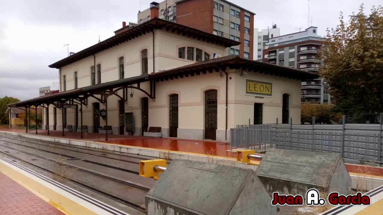 Ferrocarril León-Bilbao. Estaciones Feve, tramo León/La Robla-Guardo (León, Palencia)_319.