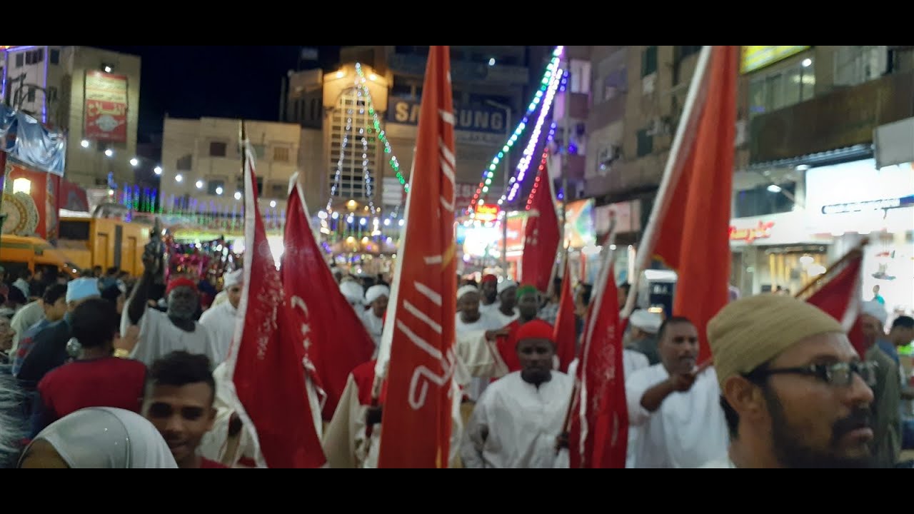 أنا السطوحى وأسمى احمد البدوى فحل الرجال أمام القوم فى الحرم انشاد ابراهيم شهاب