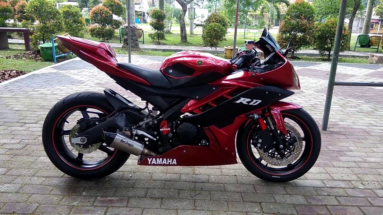 yamaha r15 modifikasi (red dragon)