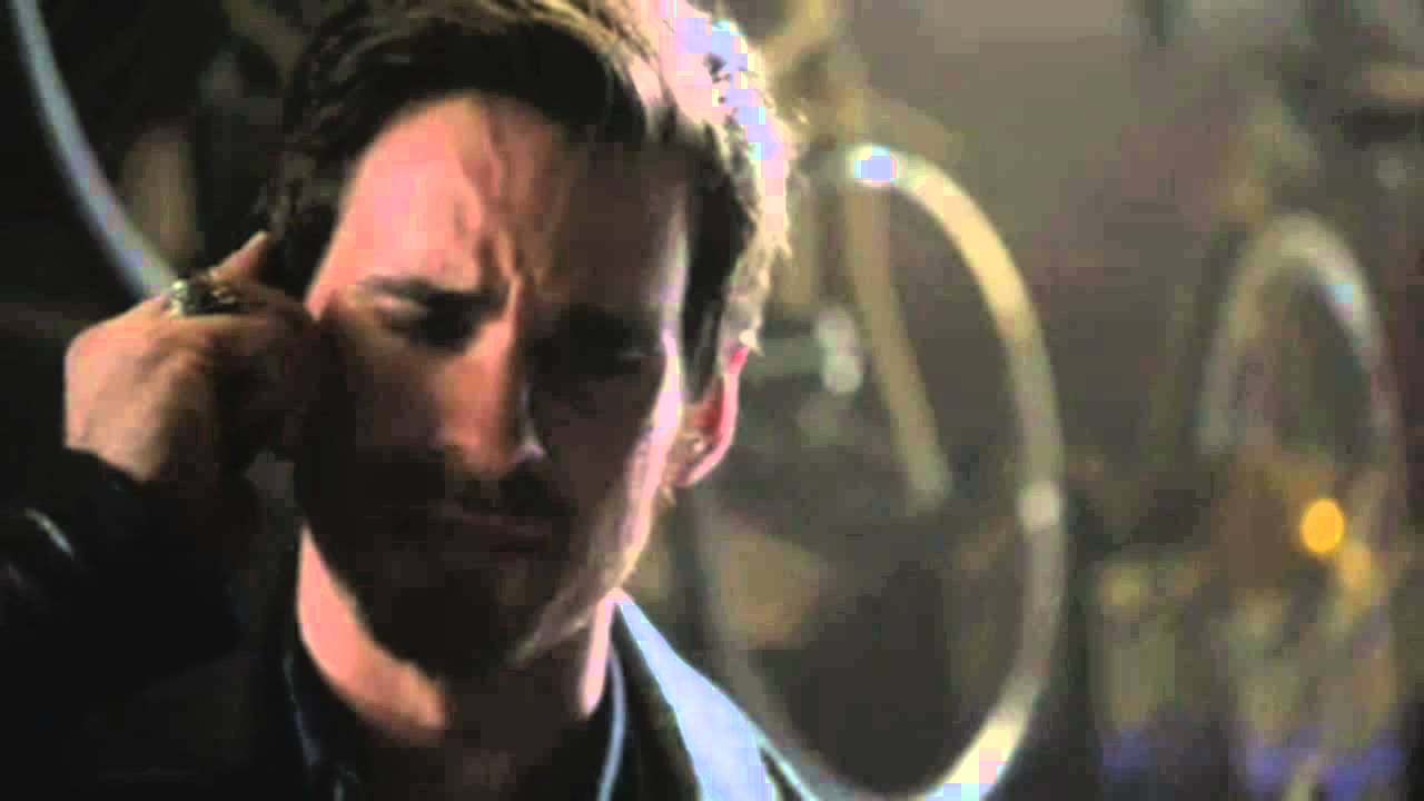4x08 Emma & Hook #3