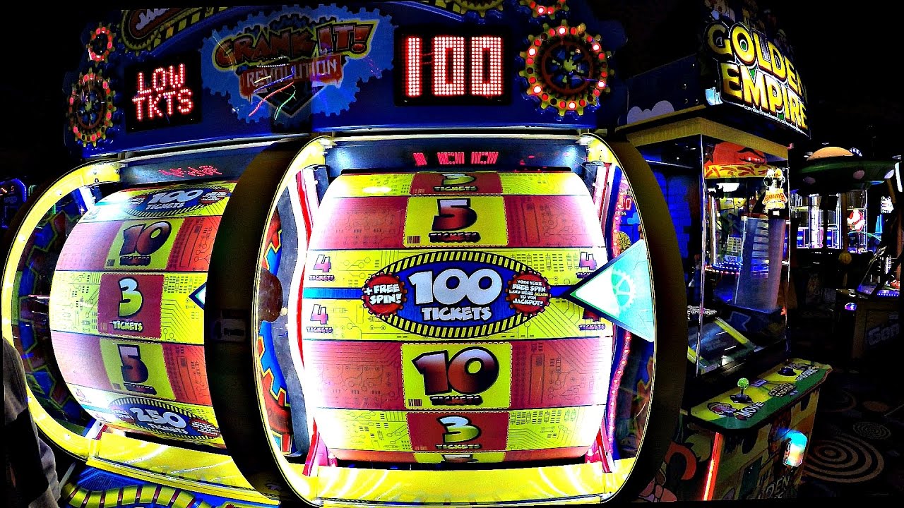 Аркадная игра Crank It! Revolution Family Challenge