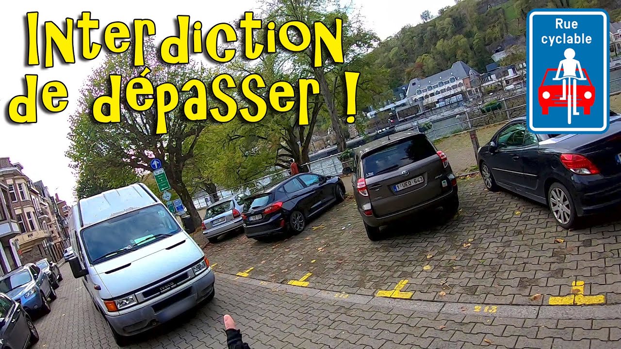 Ce cycliste ne lâche rien : Pédagogie par l'action dans les rues cyclables.