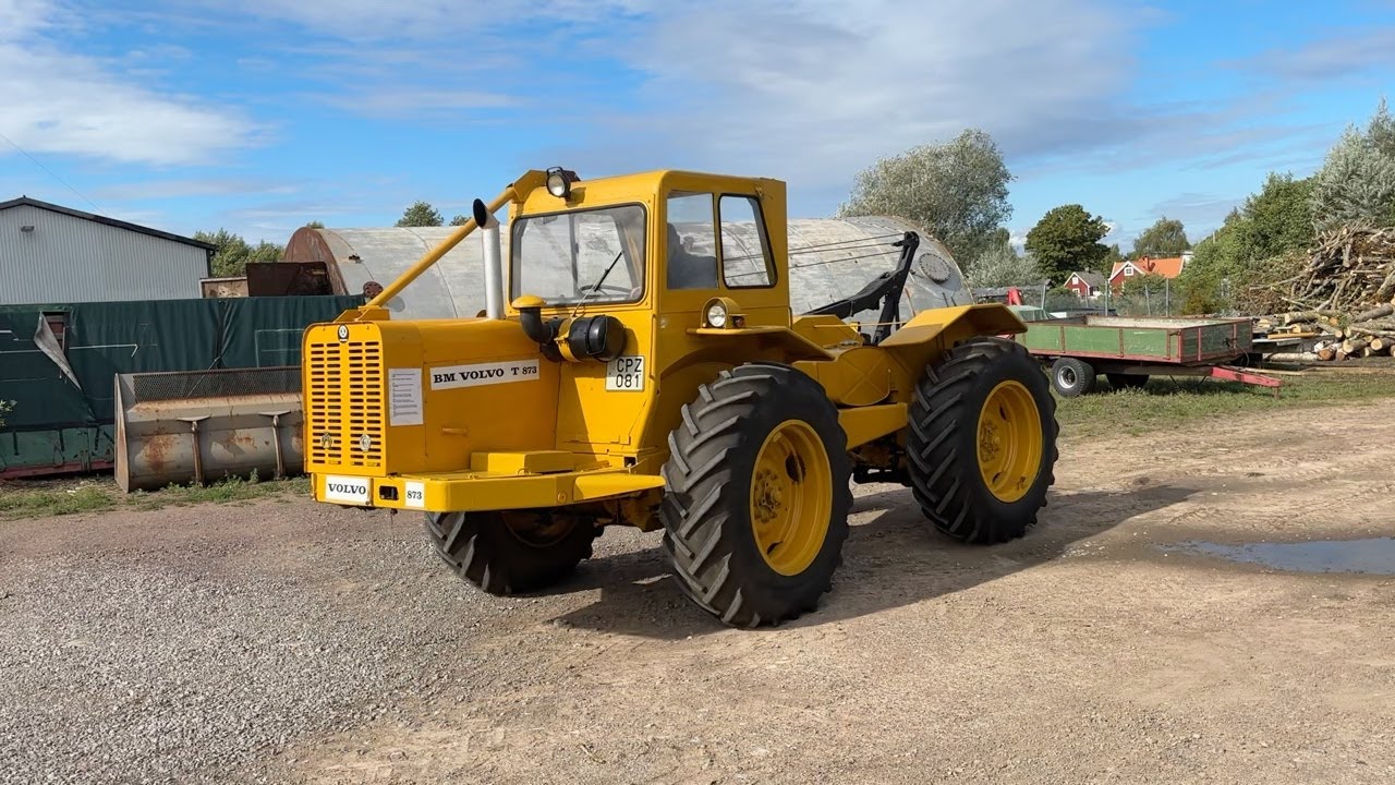 K&ouml;p Traktor Volvo BM T 873 Lantbruks-Lisa p&aring; Klaravik