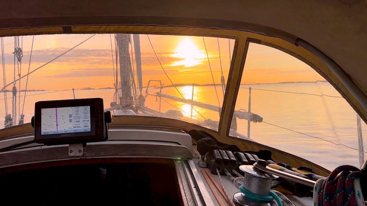 Sailing in the west fjord, summer 2023, Mosken, V&aelig;r&oslash;y. #sailing #lofoten #lofotenislands