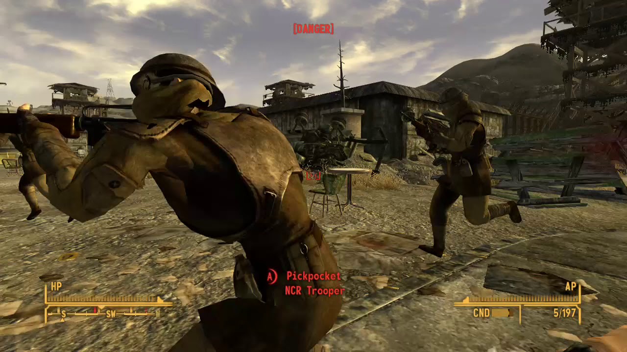 Fallout New Vegas: NCR Troopers vs Powder Gangers
