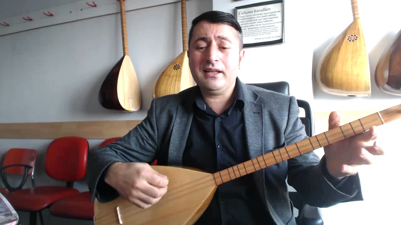 Seyyah Olup Şu Alemi Gezerim  solfej