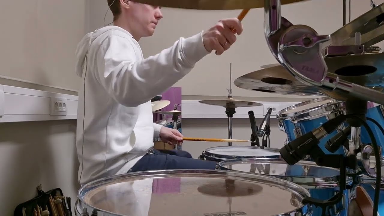 Reykjavik Drum cover