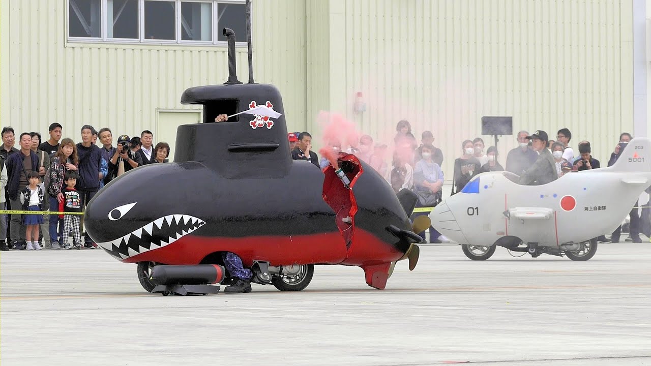 いたずら潜水艦におしおき！　下総航空基地開設記念行事「ミニPショー」
