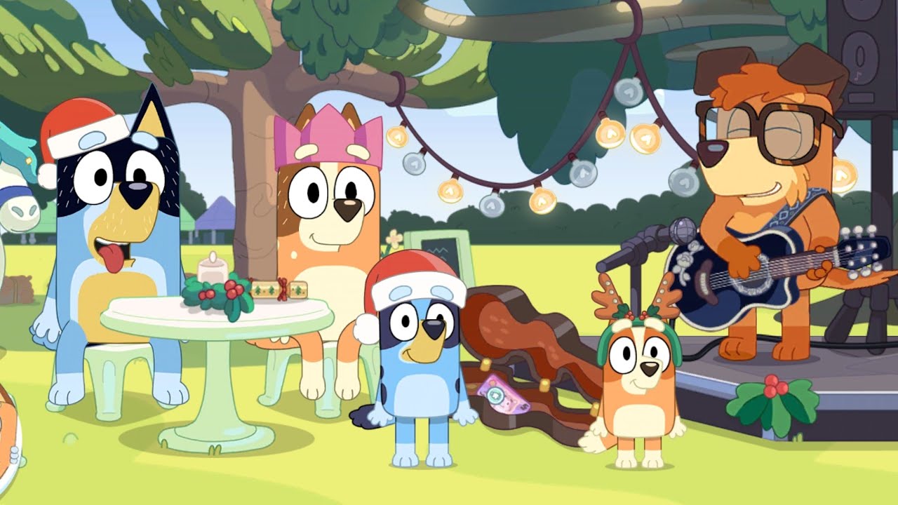 Bluey’s Family Arranges a Christmas Concert 🎶🎅 | Holiday Music Fun | Bluey Christmas Special