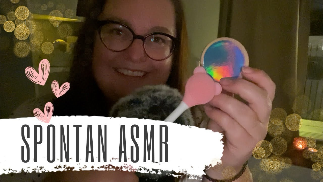ASMR på svenska: En spontan kvälls-ramble (handmovements & random triggers)