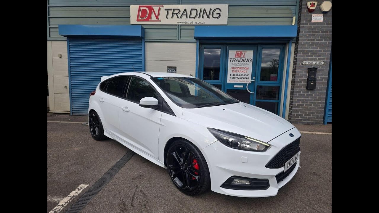 Ford Focus 2.0T EcoBoost ST-3 + SONY HiFi. July 2017 Reg. 78k miles. Full Service History. New MOT