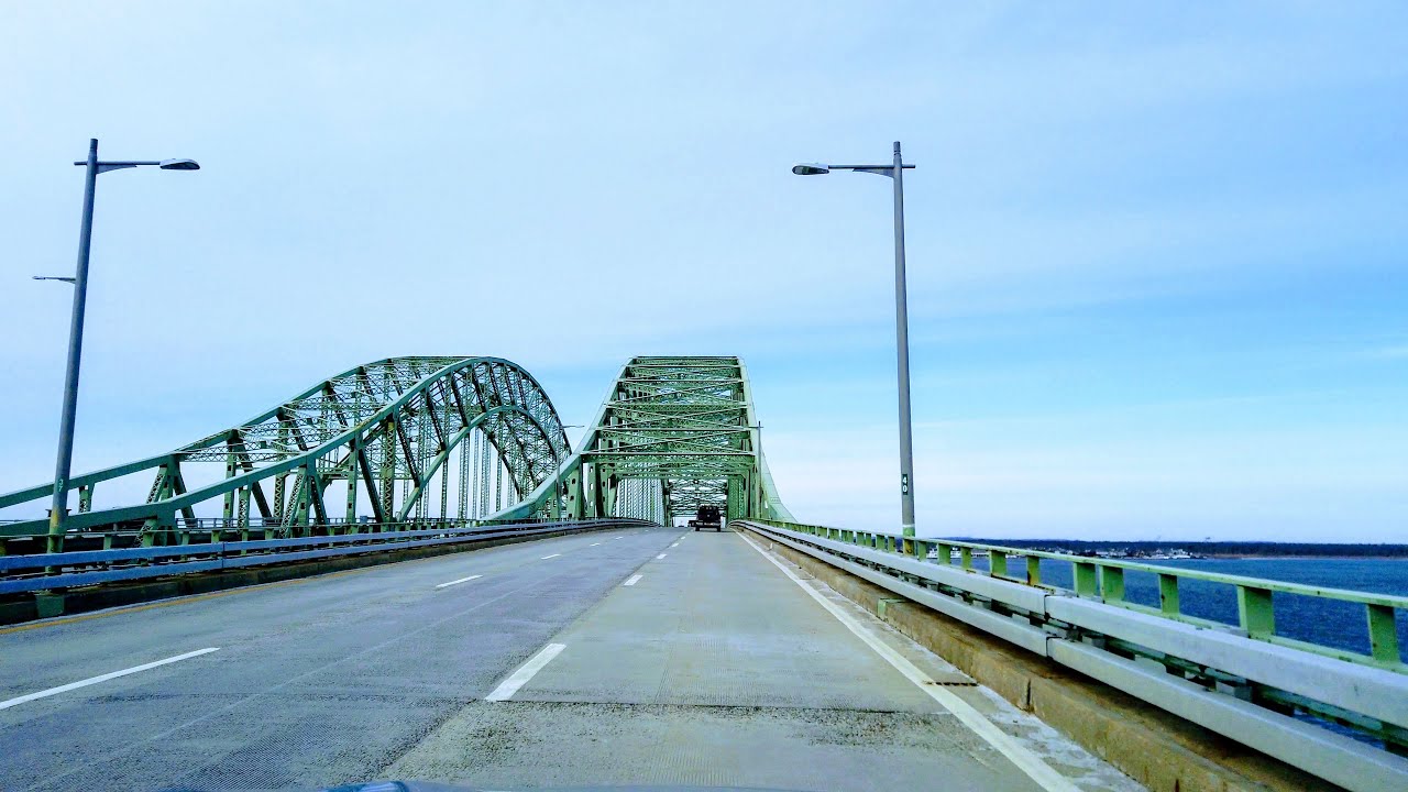 Driving across Mid-Long Island from Robert Moses State Park to Sunken Meadow State Park [4K]
