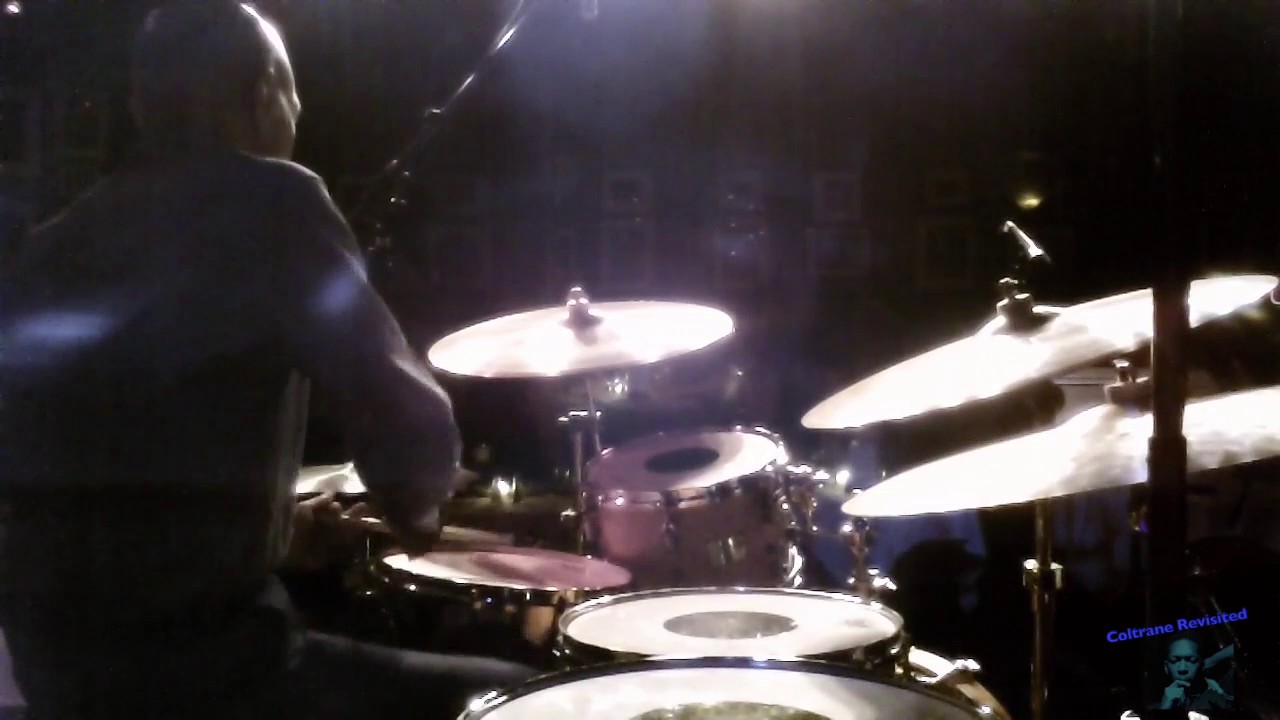 Steve Smith Performs 