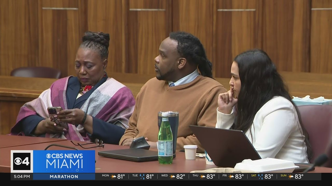 Murder trial ends in mistrial after 20 years: Jurors deadlocked in football player’s case