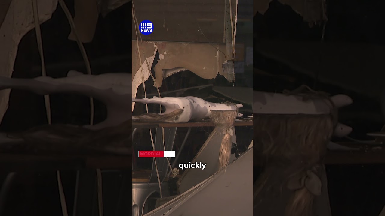 Local kebab shop gutted by fire | 9 News Australia