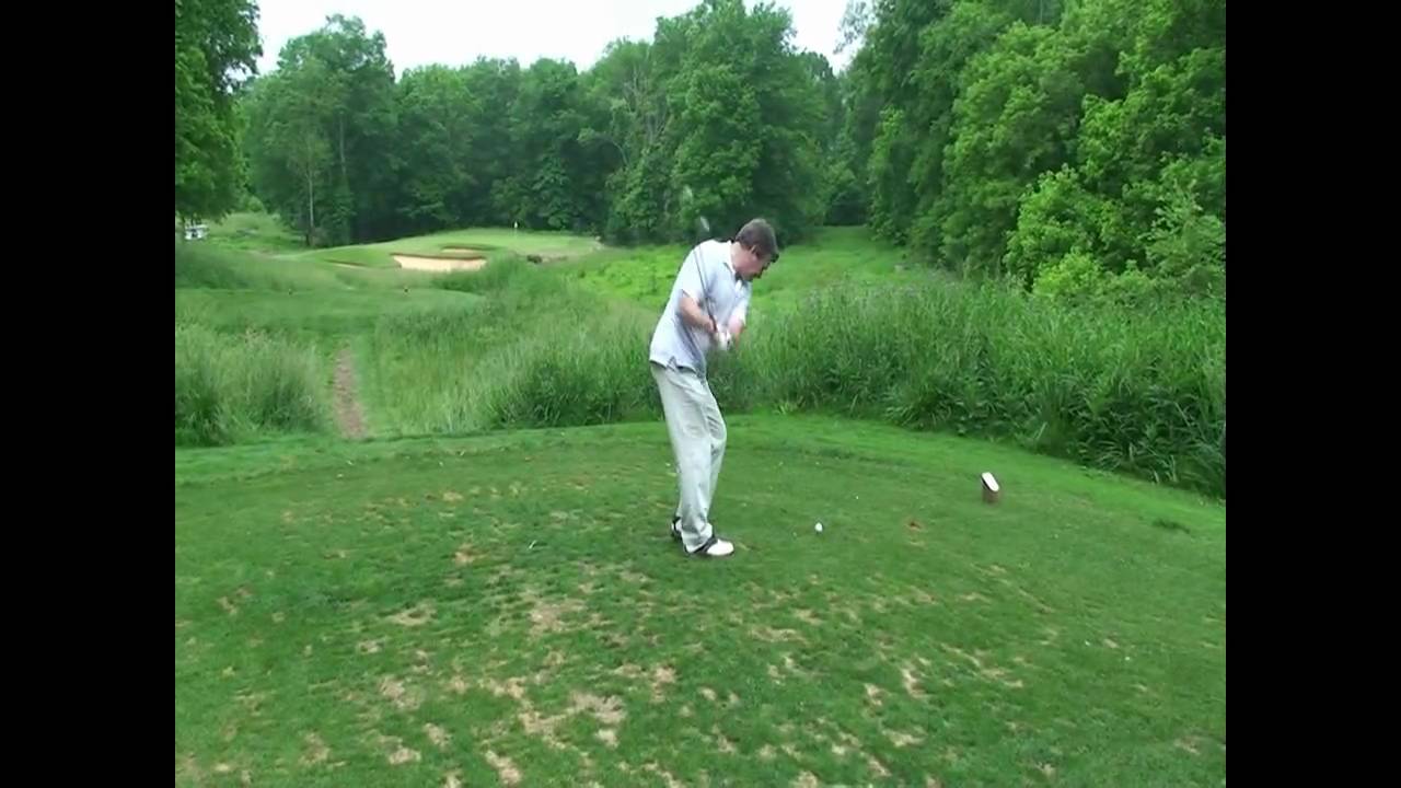 We Suck at Golf!!!