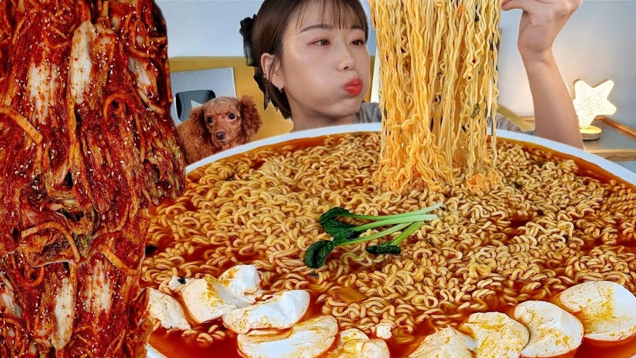 ASMR Кимчи, приготовленный мной, Мягкий тофу рамэн MUKBANG