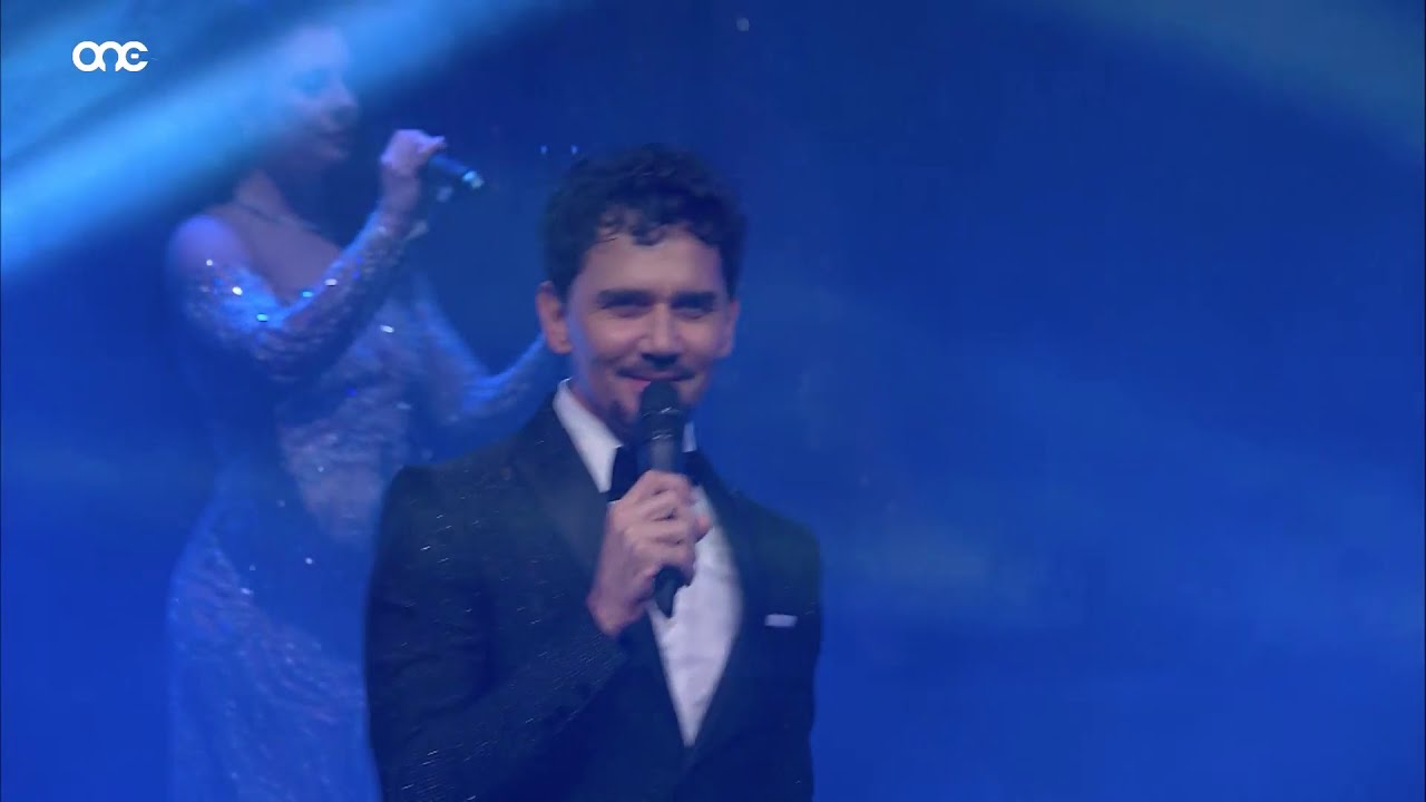 Marina Maniglio, Marco Stabile & Charles Brunton perform on Brillanti Musicals