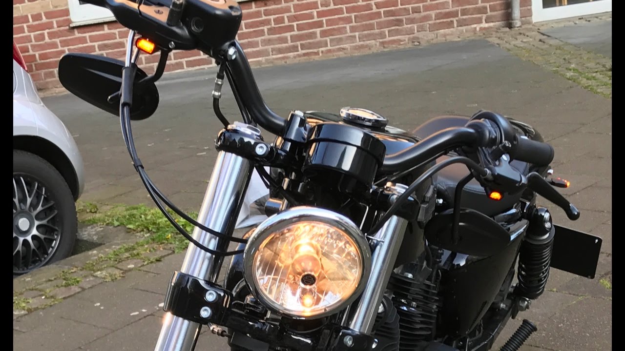 Montage Thunderbike LED Frontblinker an Harley Sportster 48