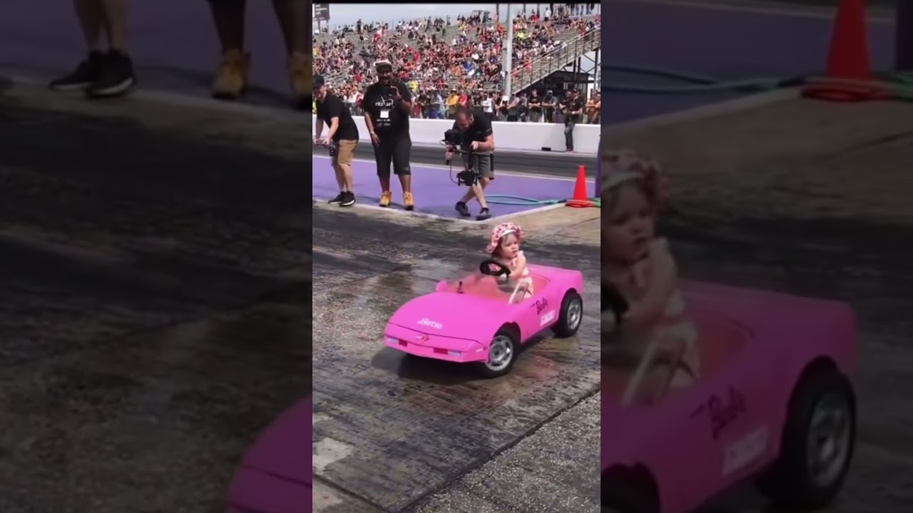 Check out this sick smoke show #burnouts #corvette #fastcars