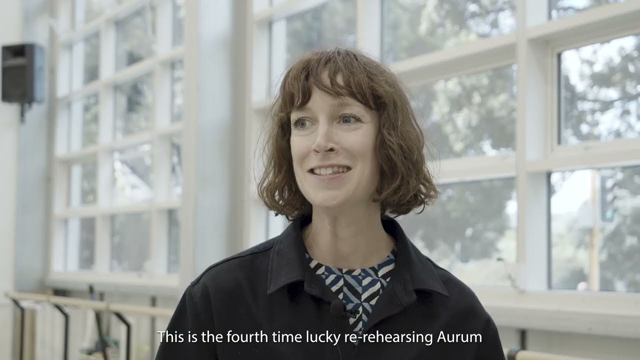 Venus Rising | Aurum by Alice Topp