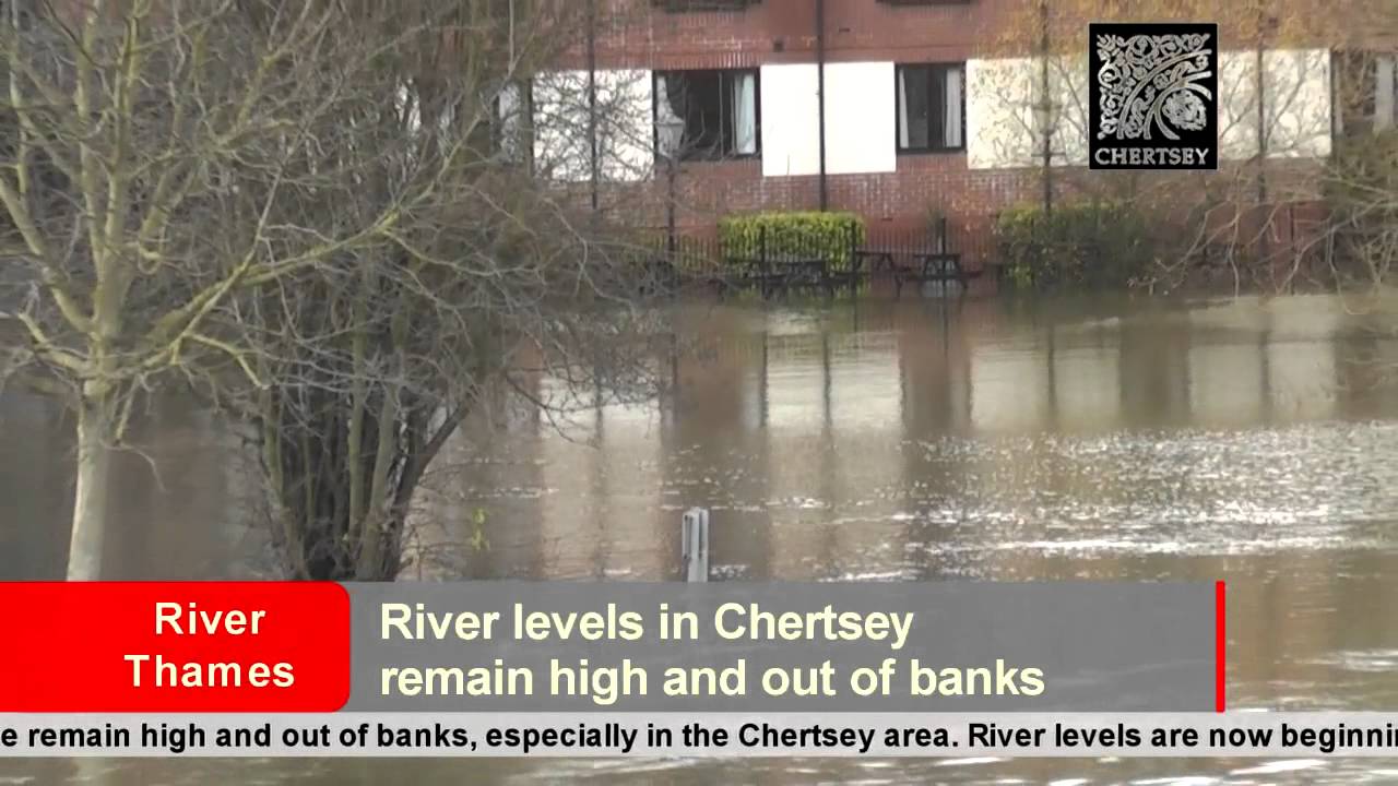 Flooding in Chertsey - 30th December 2012