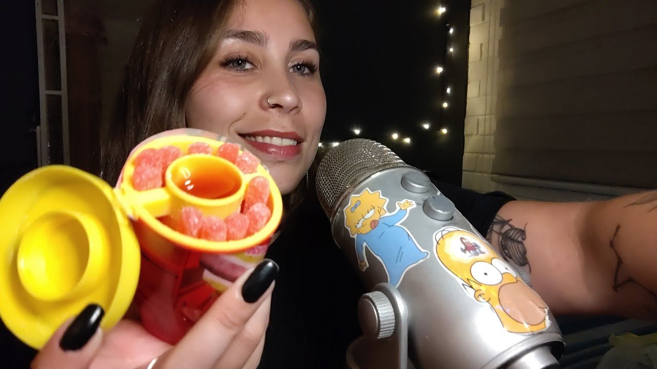 ASMR COMIENDO GOMITAS PEGAJOSAS 