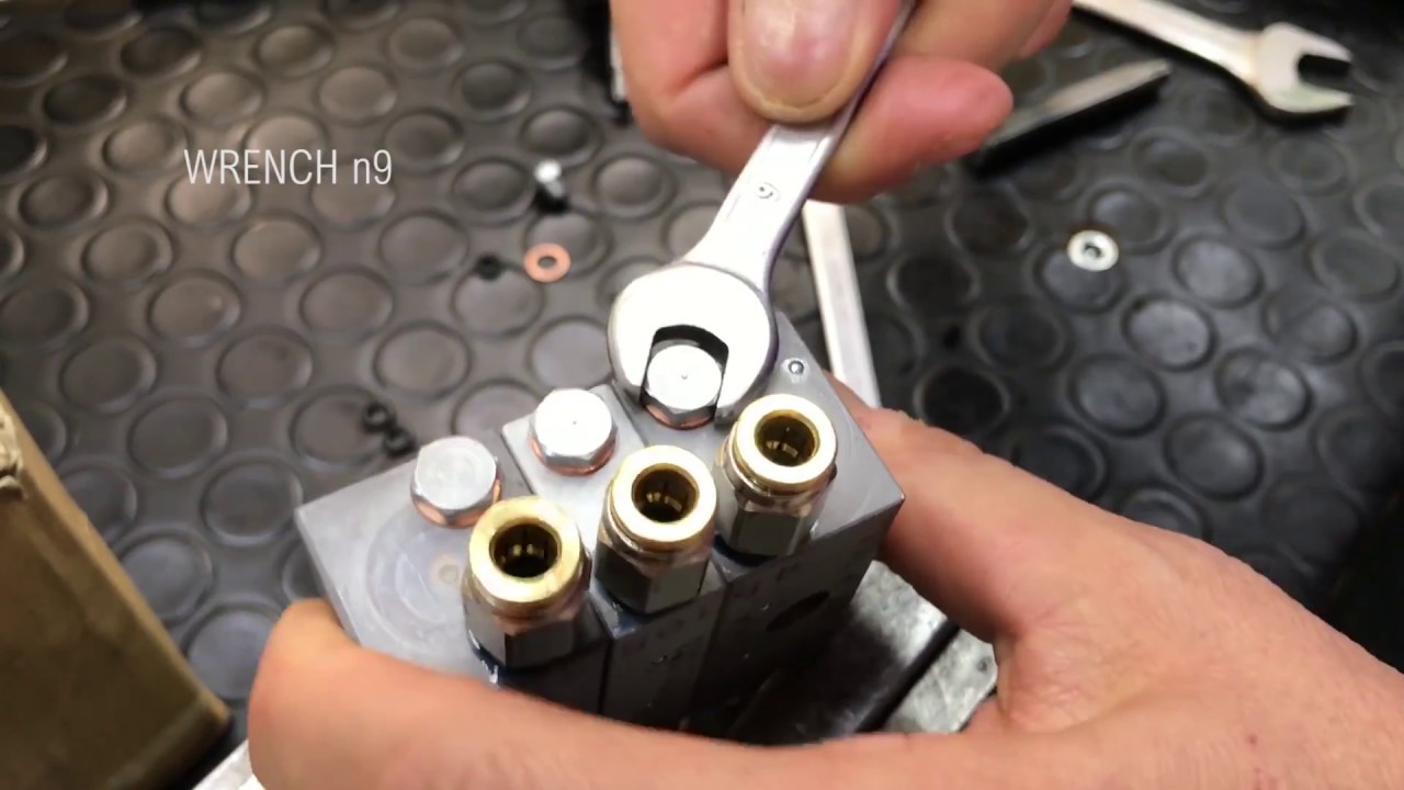 How to Install a Visual Indicator on a DPX