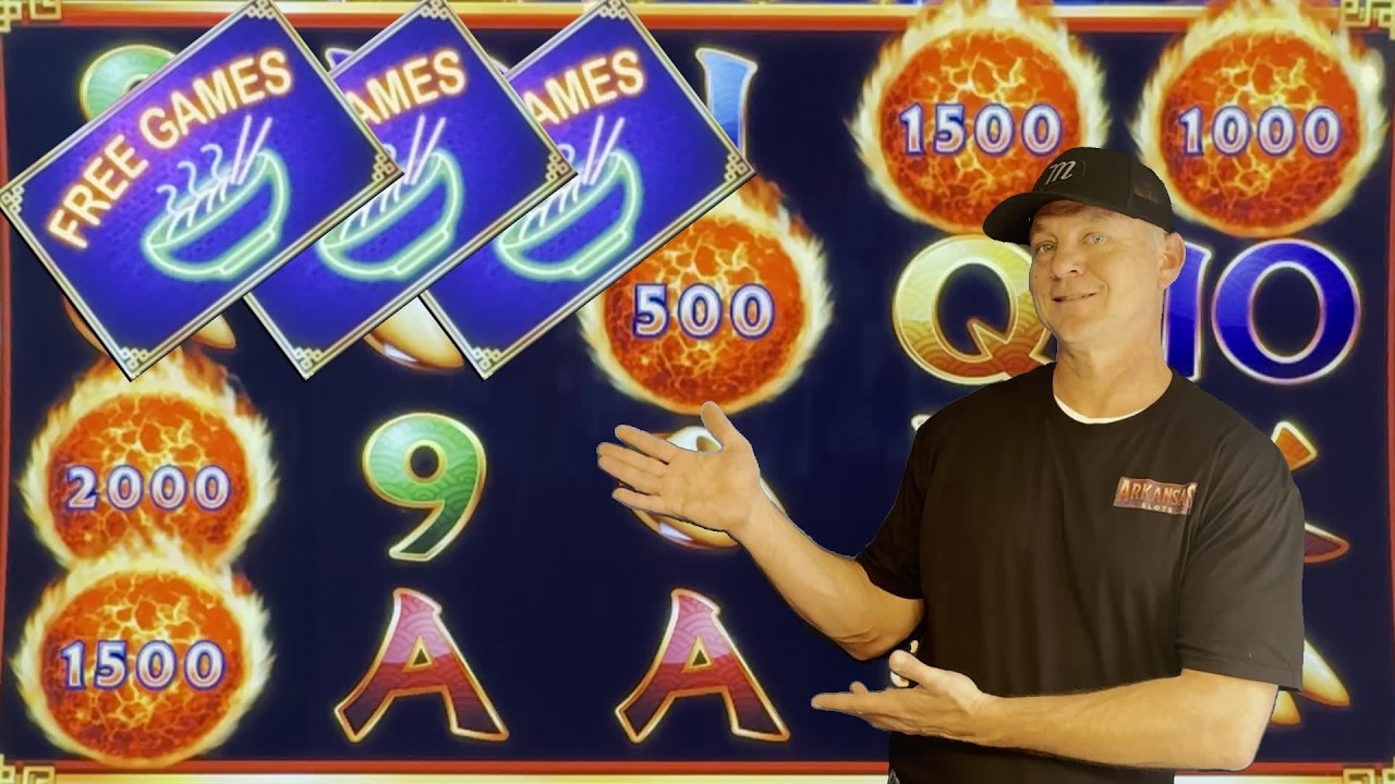 8 Bonuses on Ultimate Fire Link China Street!