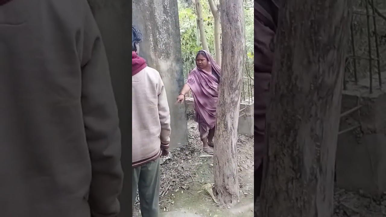 जमीनी झगड़ा घर बनवाने के बाद भी हमारे जमीन पर वह चला रहे हैं