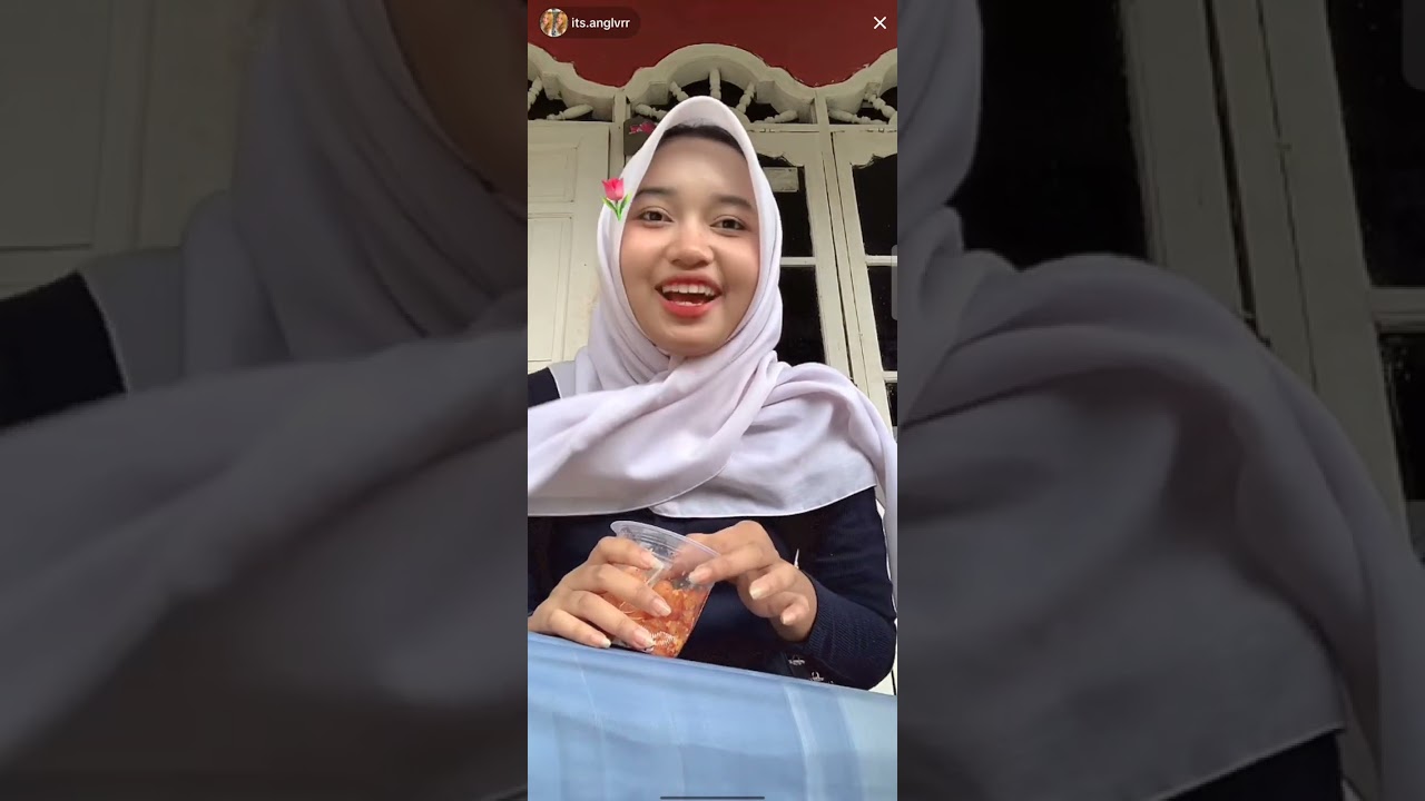 Tonton sampe akhir cewe sma live tiktok